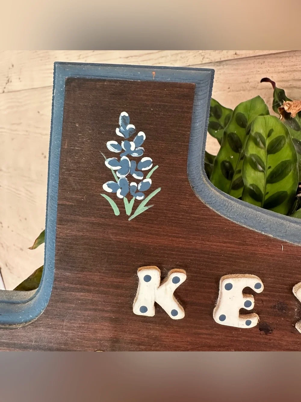 Handcrafted wooden Texas key holder with painted bluebonnet accents & blue heart
